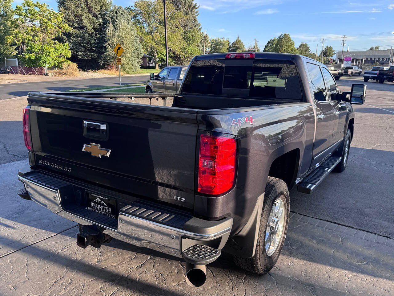 Used 2015 Chevrolet Silverado 3500 LTZ w/ Duramax Plus Package AWD/4WD image 5