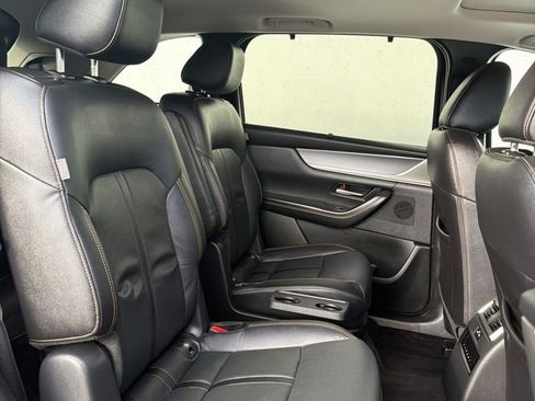 Certified 2024 MAZDA CX-90 Plug-In Hybrid w/ Preferred image 15