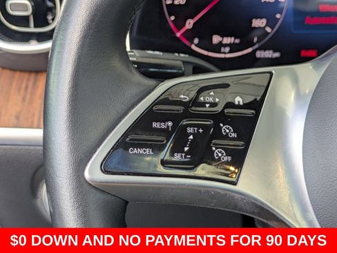 Used 2025 Mercedes-Benz C 300 Sedan image 19
