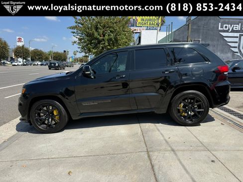 Used 2021 Jeep Grand Cherokee Trackhawk w/ Trailer Tow Group IV AWD/4WD image 4