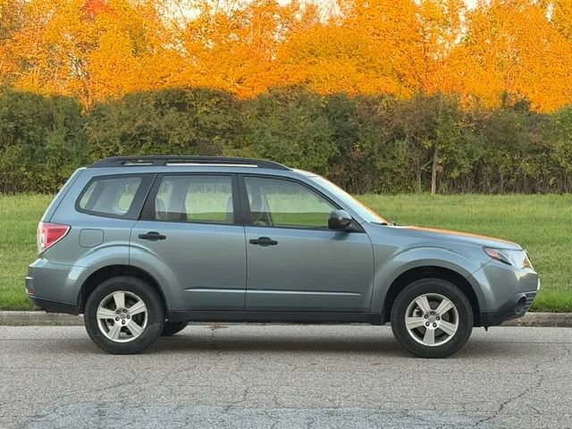 Used 2012 Subaru Forester 2.5X w/ Alloy Wheel Pkg AWD/4WD image 16