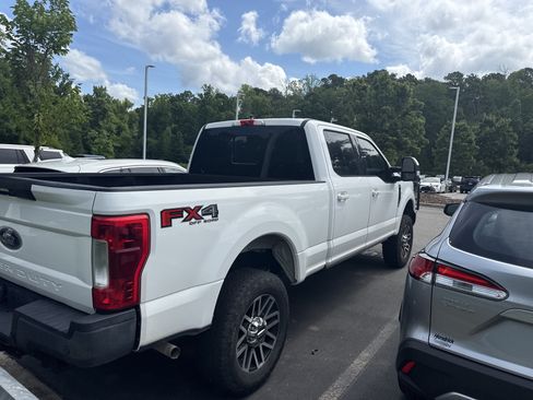 Used 2019 Ford F250 Lariat w/ Lariat Ultimate Package AWD/4WD image 40