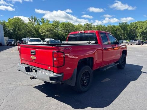 Used 2016 Chevrolet Silverado 1500 Custom w/ Custom Convenience Package AWD/4WD image 11