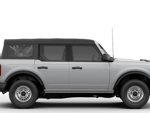 New 2026 Ford Bronco 4-Door image 30