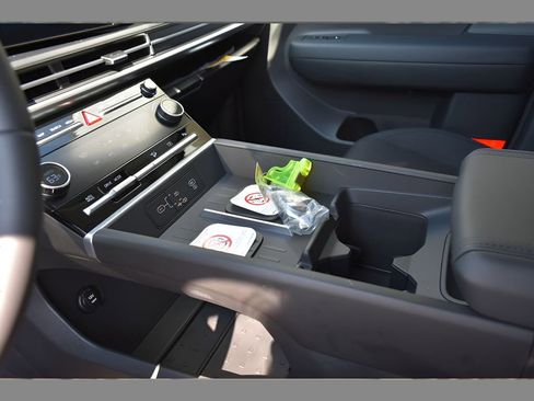 New 2026 Hyundai Santa Fe SE image 26