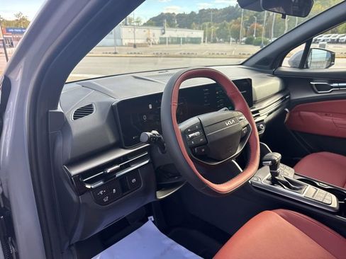 New 2026 Kia Sportage SX image 28