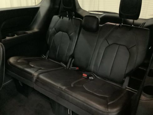 New 2026 Chrysler Pacifica Select w/ S Appearance Package image 24