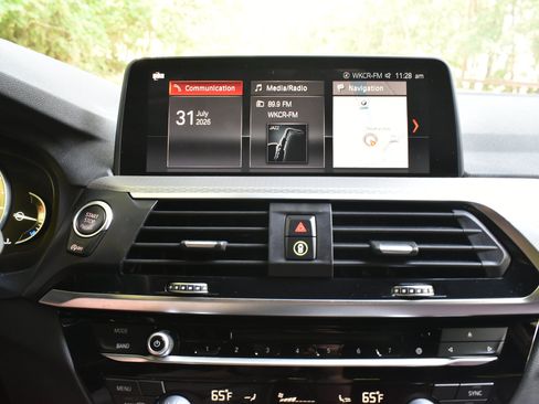 Used 2019 BMW X4 xDrive30i w/ M Sport Package 2 AWD/4WD image 27