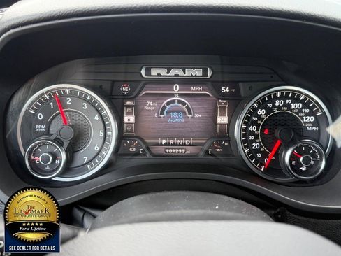 Used 2023 RAM 1500 Lone Star AWD/4WD image 12