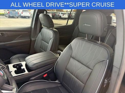 Used 2025 Buick Enclave Avenir w/ Super Cruise Package image 19