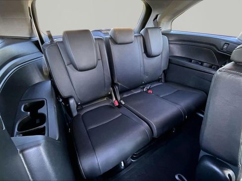 Used 2023 Honda Odyssey EX-L image 18