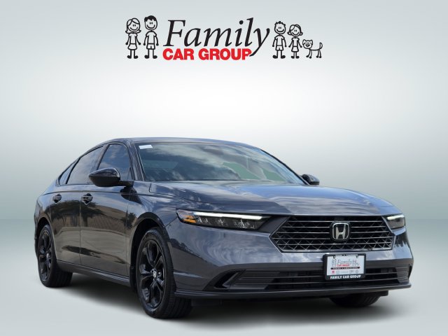 Used 2025 Honda Accord SE image 2