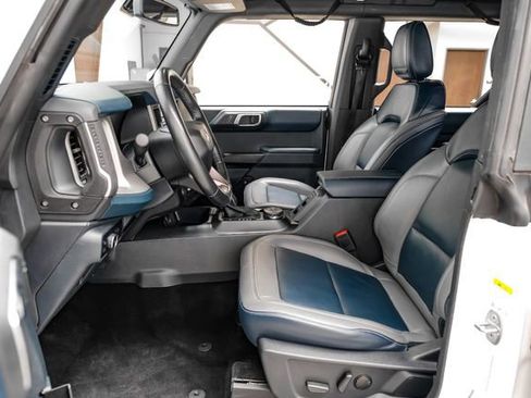 Used 2024 Ford Bronco Outer Banks AWD/4WD image 4