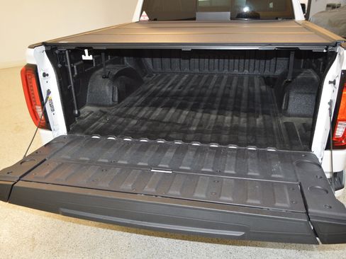 Used 2024 GMC Sierra 1500 Denali Ultimate image 13