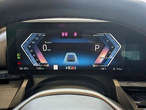 Used 2025 BMW i5 eDrive40i w/ Premium Package image 11