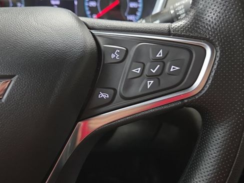 Used 2024 Chevrolet Equinox LS FWD image 11