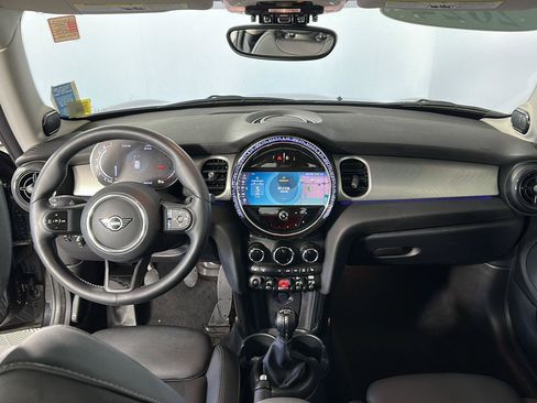 Used 2024 MINI Cooper S FWD image 2