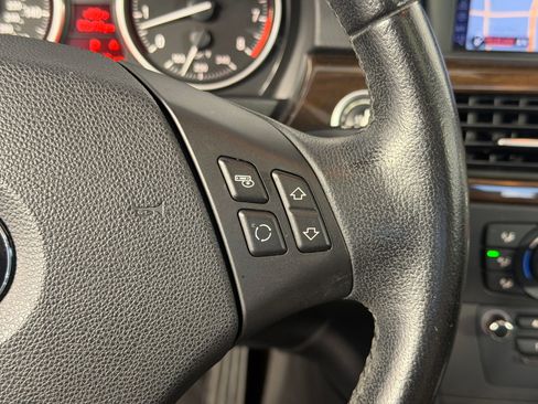 Used 2011 BMW 335i Sedan RWD image 27