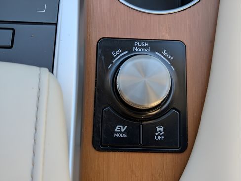 Certified 2022 Lexus RX 450h AWD w/ Premium Package image 22