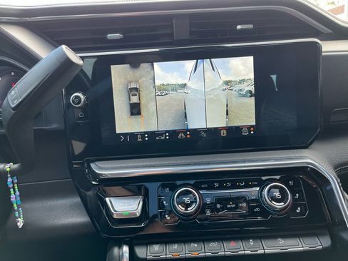 Used 2024 GMC Sierra 2500 Denali w/ Denali Reserve Package image 37