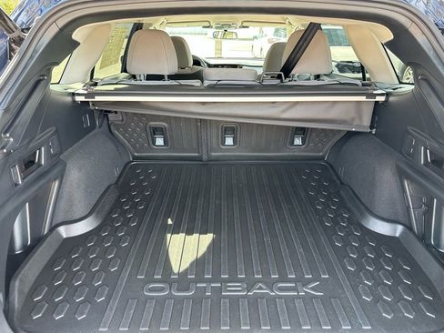 Used 2023 Subaru Forester Sport image 7