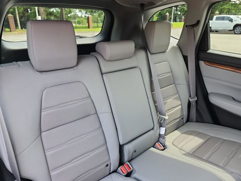 Used 2021 Honda CR-V Touring image 9