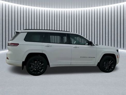 New 2026 Jeep Grand Cherokee L Limited image 5