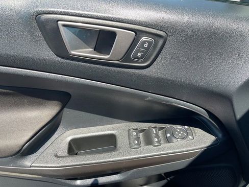 Used 2021 Ford EcoSport SE w/ SE Convenience Package image 24