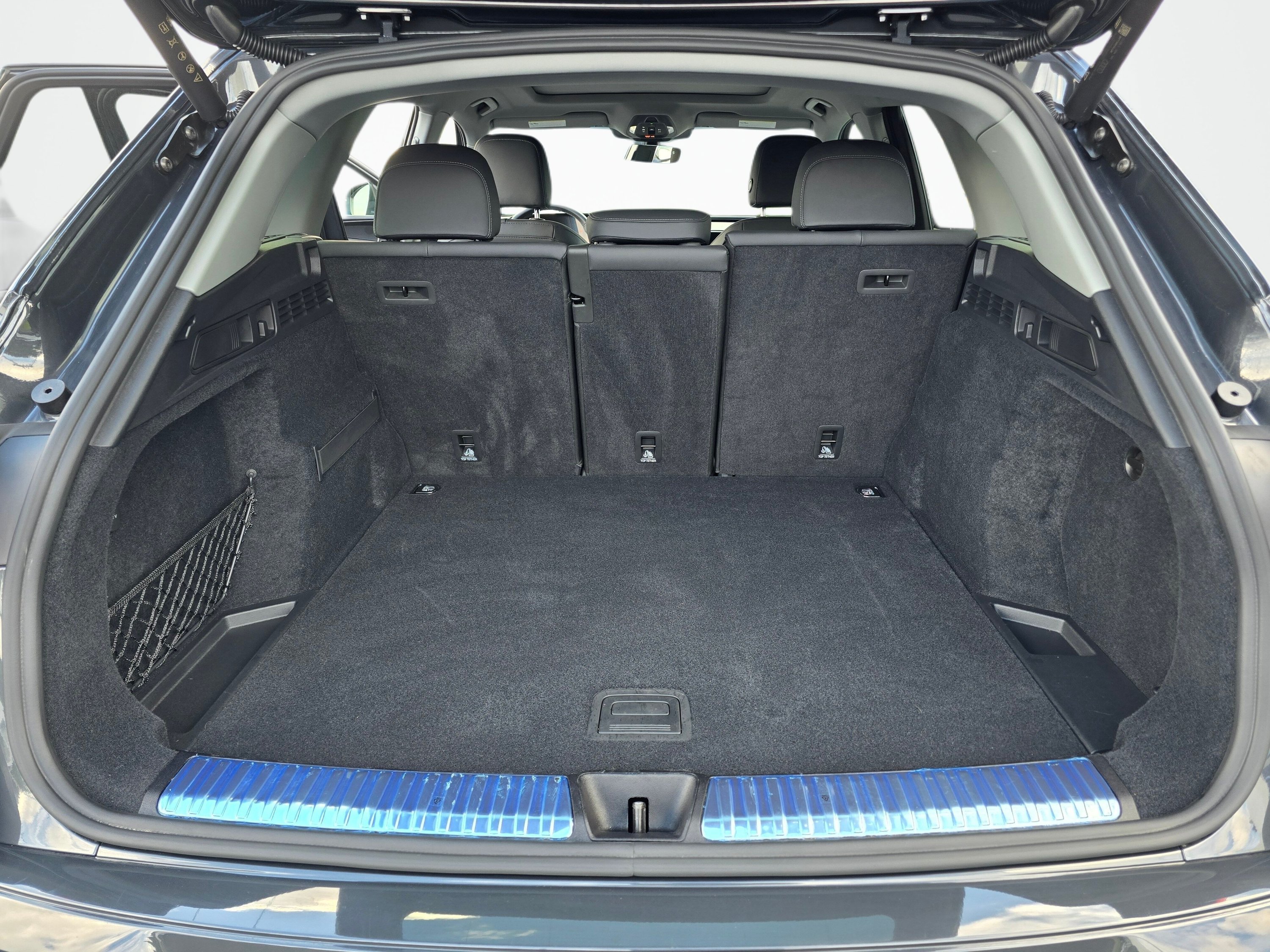 Used 2025 Audi Q5 Premium w/ Convenience Package AWD/4WD image 11