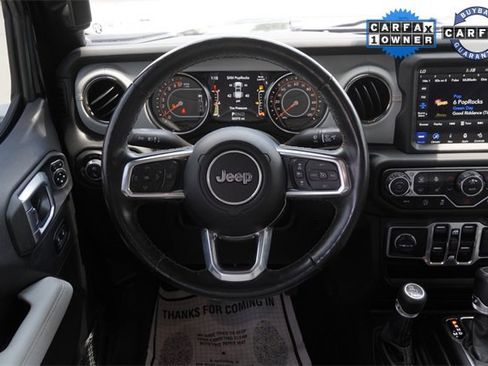 Certified 2021 Jeep Gladiator Overland image 15