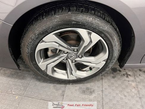 Used 2019 Honda Accord EX-L image 18