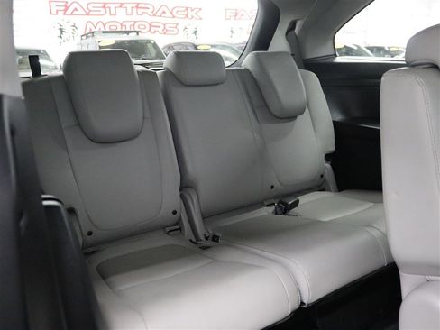 Used 2019 Honda Odyssey Touring image 11