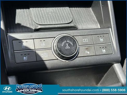 Certified 2024 Hyundai Kona Limited AWD/4WD image 36