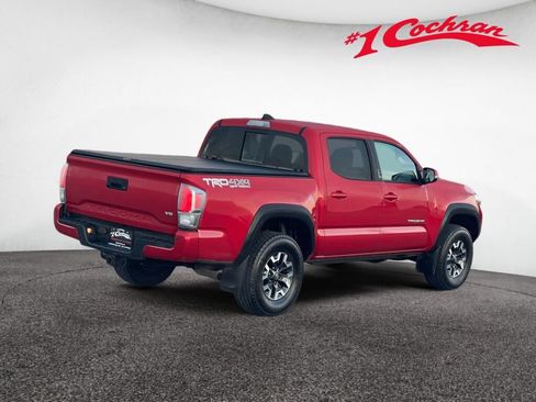 Used 2021 Toyota Tacoma TRD Off-Road w/ Technology Package AWD/4WD image 25