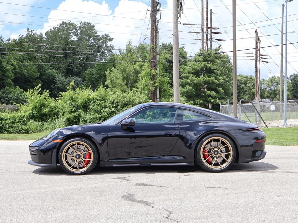 Certified 2026 Porsche 911 GT3 RWD image 2
