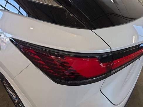 Certified 2025 Lexus RX 350 AWD w/ Convenience Package image 32