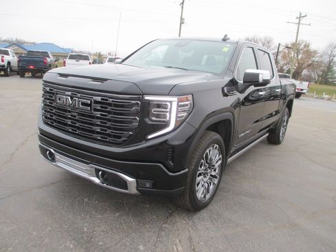 Used 2026 GMC Sierra 1500 Denali Ultimate image 10