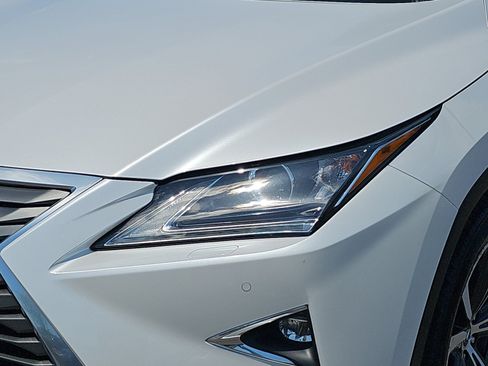 Used 2019 Lexus RX 350 AWD w/ Navigation Package image 29