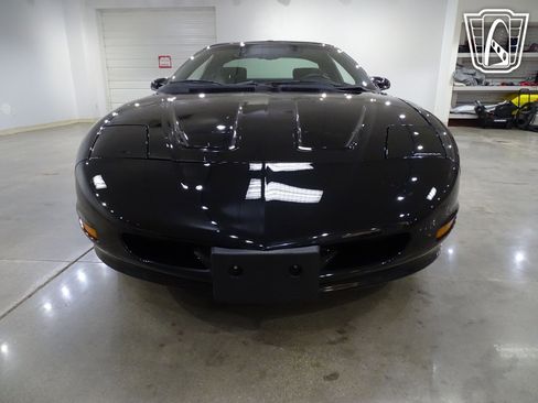 Used 1995 Pontiac Firebird Coupe image 24