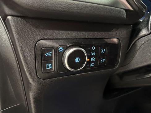 Used 2023 Ford Escape SE w/ PHEV Premium Package image 19