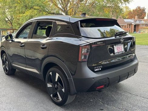 Used 2025 Nissan Kicks SR AWD/4WD image 20