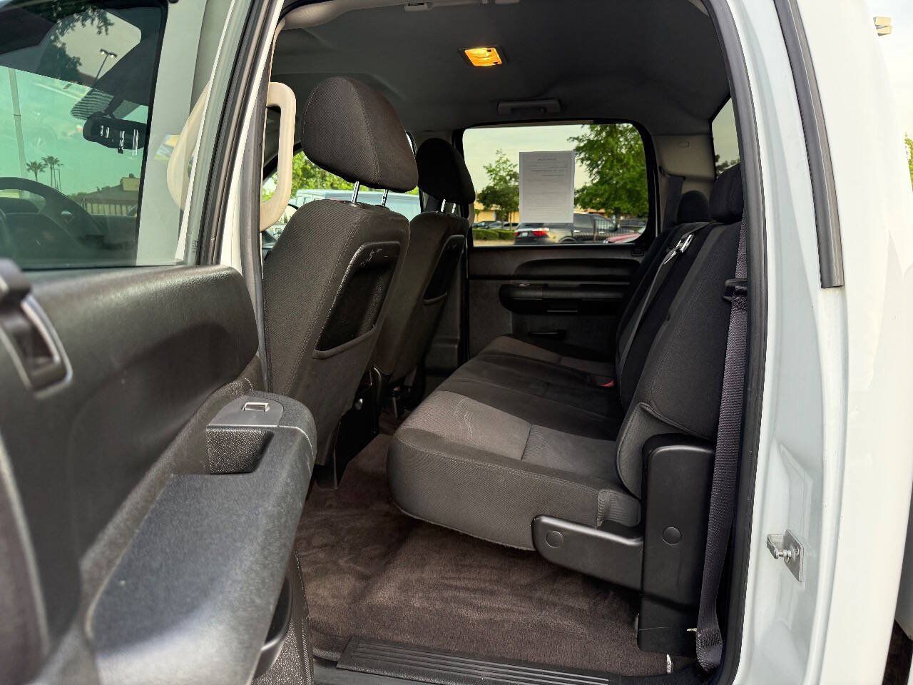 Used 2014 Chevrolet Silverado 2500 LT AWD/4WD image 8