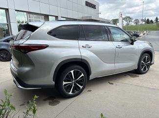 Used 2022 Toyota Highlander XSE AWD/4WD video 2