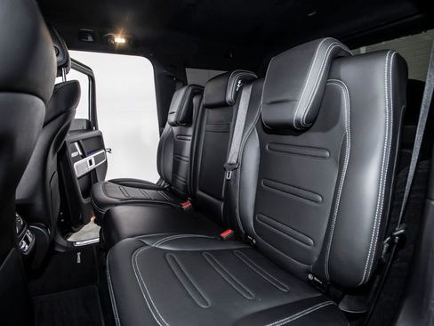Used 2020 Mercedes-Benz G 550 w/ Exclusive Interior Package image 15