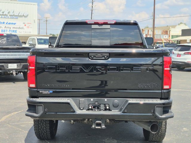 Used 2025 Chevrolet Silverado 2500 High Country w/ High Country Premium Package AWD/4WD image 5