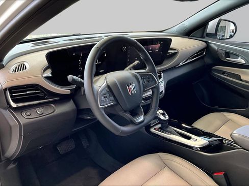 Used 2025 Buick Envista Avenir FWD image 19