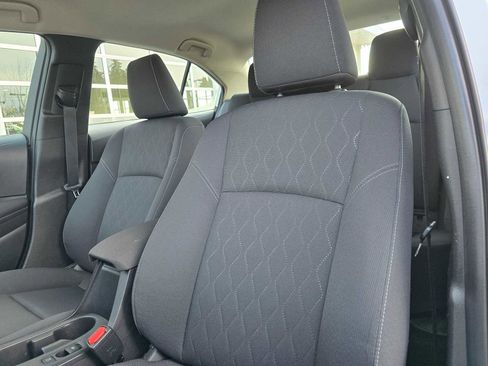 Used 2023 Toyota Corolla LE image 24