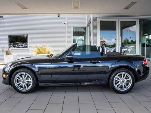 Used 2014 MAZDA MX-5 Miata Sport image 7