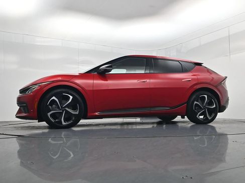 Certified 2022 Kia EV6 GT-Line w/ GT-Line Suede Seat Package AWD/4WD image 47