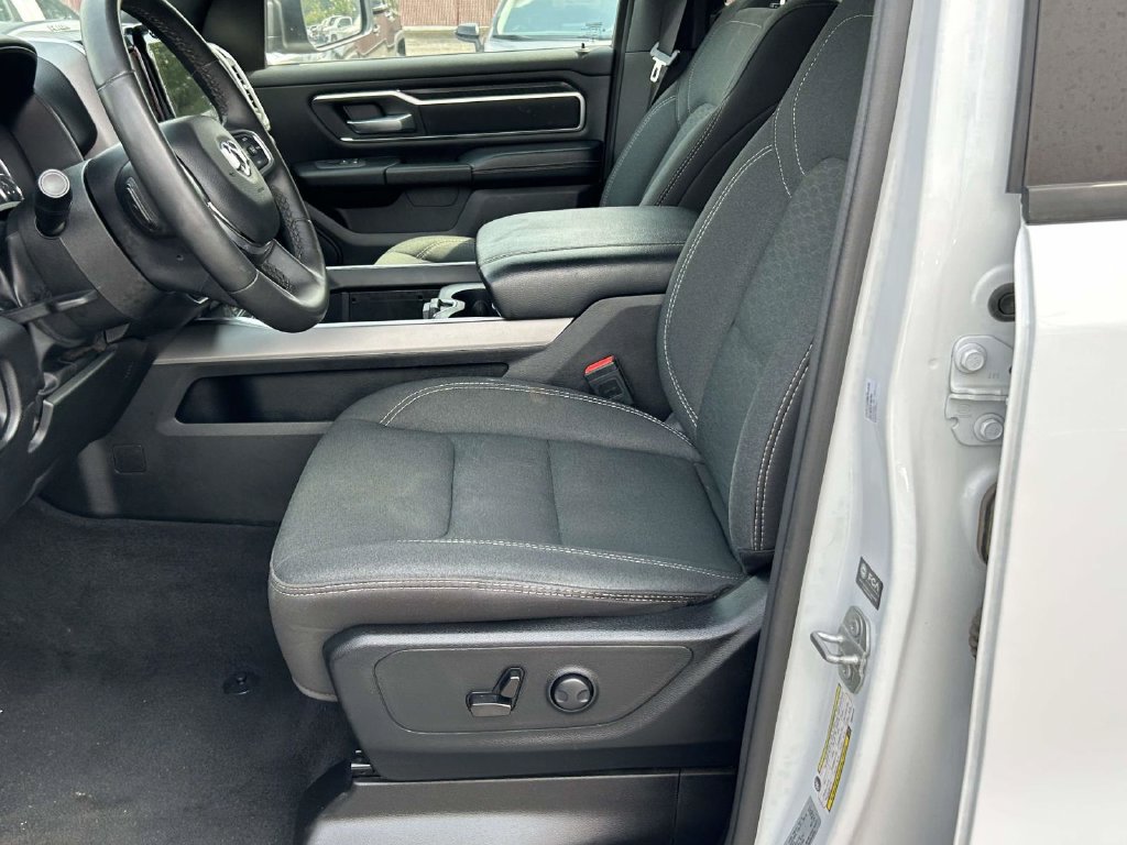 Used 2025 RAM 1500 Big Horn AWD/4WD image 17
